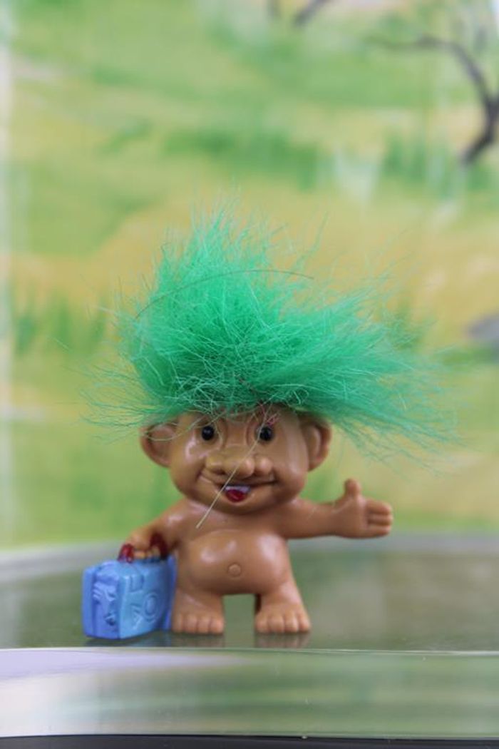 Lot figurines trolls en vacances - photo numéro 6