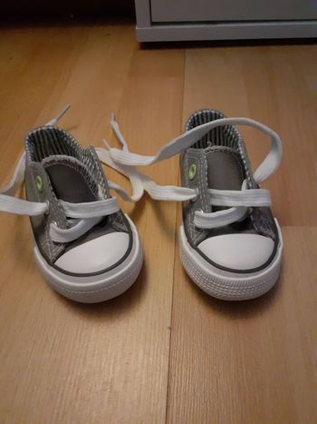 Chaussure toile