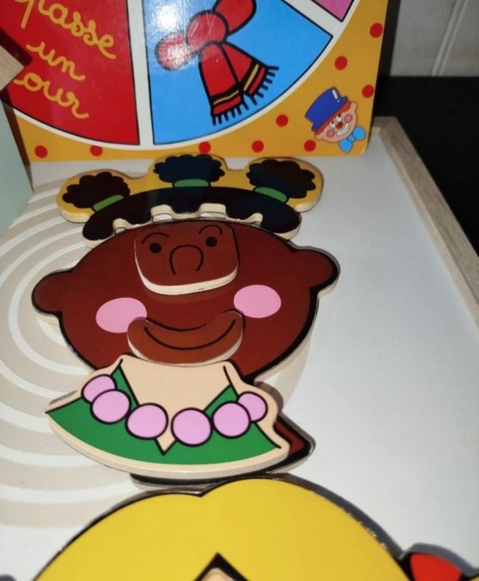 🟢Vilac  Jeu Magnétique Les portraits rigolos - photo numéro 5