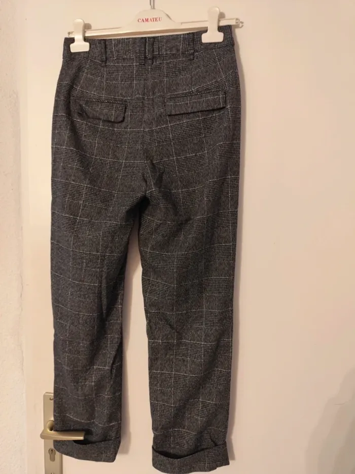 Pantalon gris a carreaux 34 - photo numéro 3