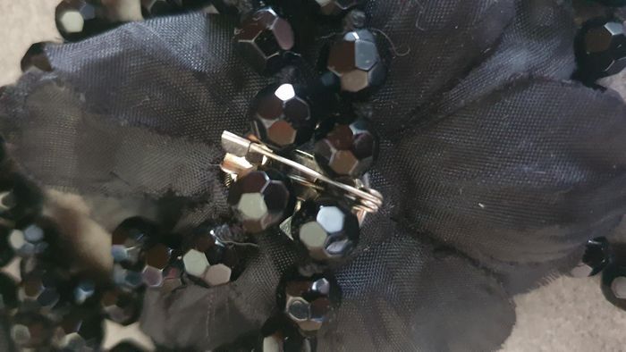 Collier fantaisie long noir - photo numéro 4