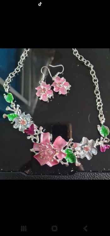 Les bijoux de bounika occasion