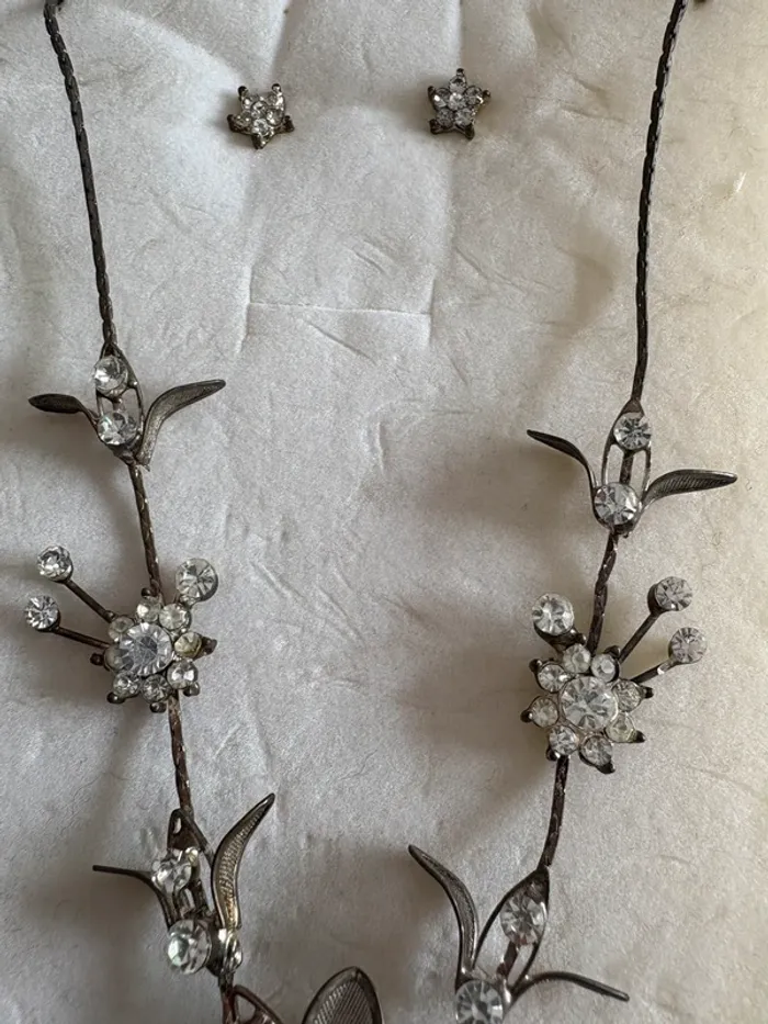 Parure boucles d’oreilles collier - photo numéro 3