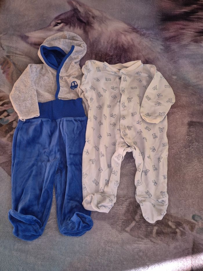 Lot de 3 vêtements pour garçons