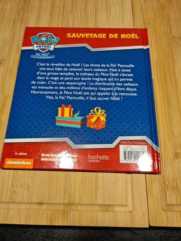 Livre Pat Patrouille Sauvetage de Noël - photo numéro 2