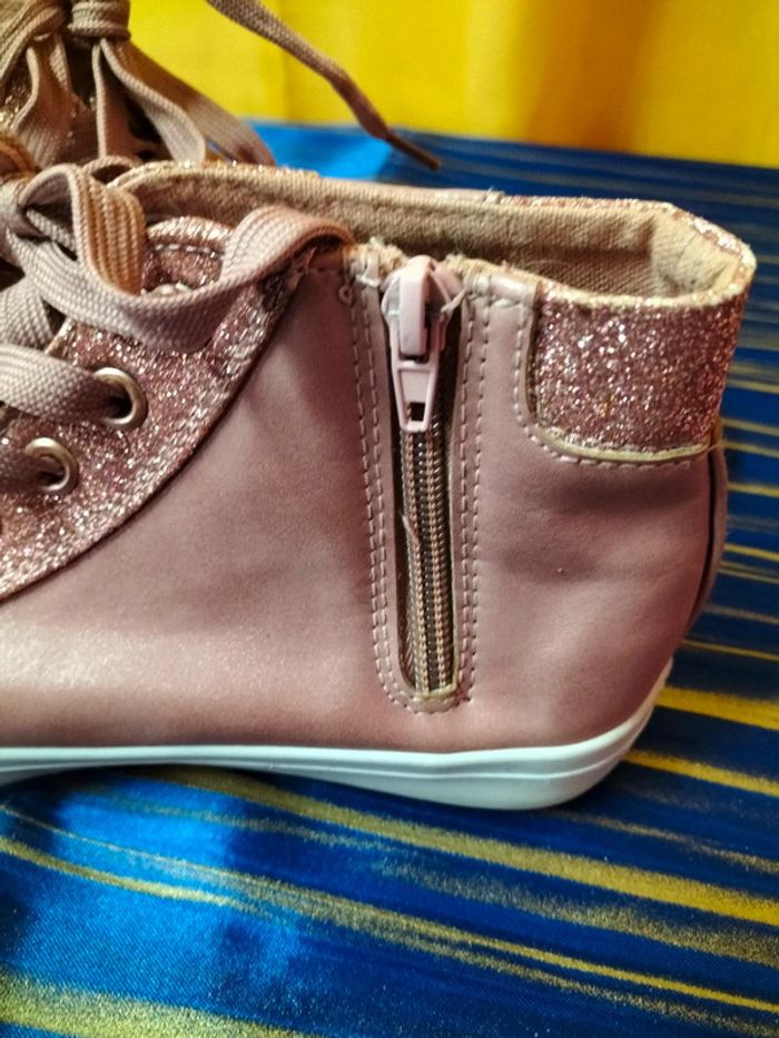Chaussures pointure 36 - photo numéro 4