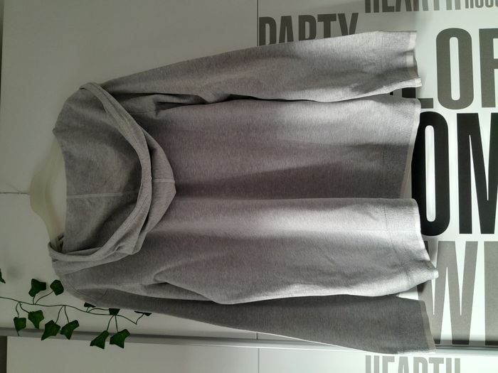 pull a capuche - photo numéro 2