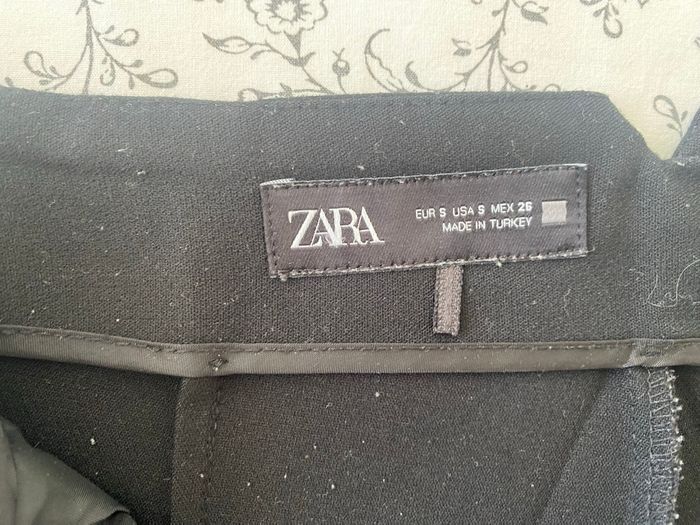 Pantalon noir Zara - photo numéro 4