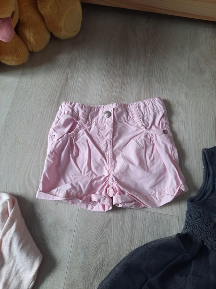 Lot de robes de marques diverses 9 mois neuves - photo numéro 15