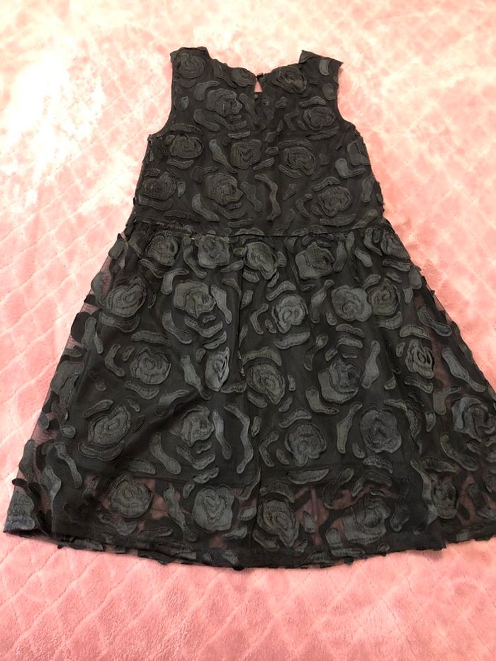 La petite robe noire - Taille 8 Ans - photo numéro 3