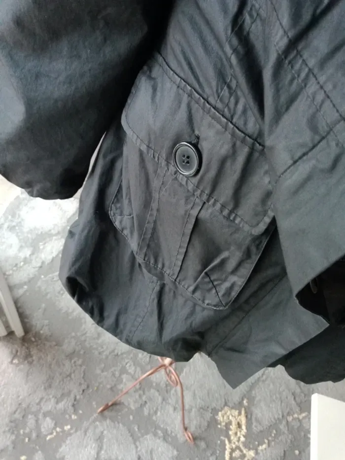 Manteau noir - photo numéro 3