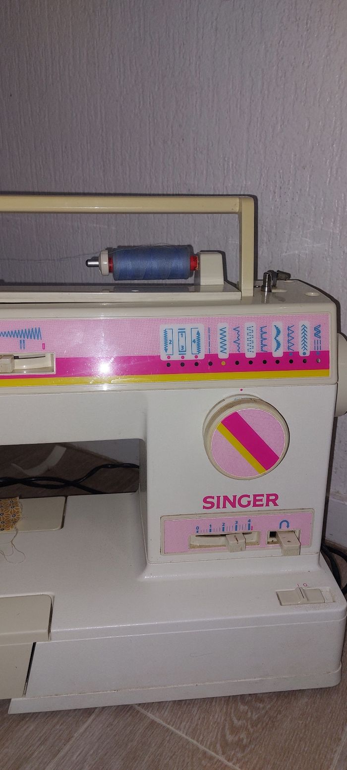 Machine à coudre singer - photo numéro 8