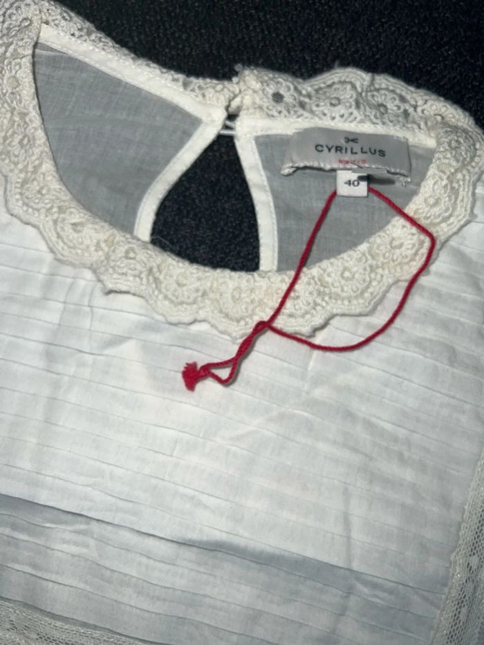 Femme cyrillus 40 - photo numéro 5
