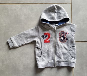 Gilet zippé à capuche 18 mois