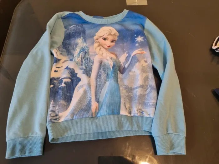Pull la reine des neiges fille 8 ans