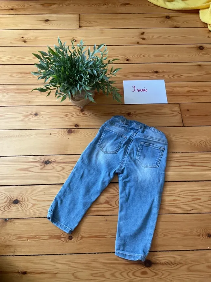 Jean H&M 9 mois (74 cm) - photo numéro 2
