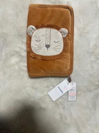 Protège Carnet de santé  Noukies - collection Babou