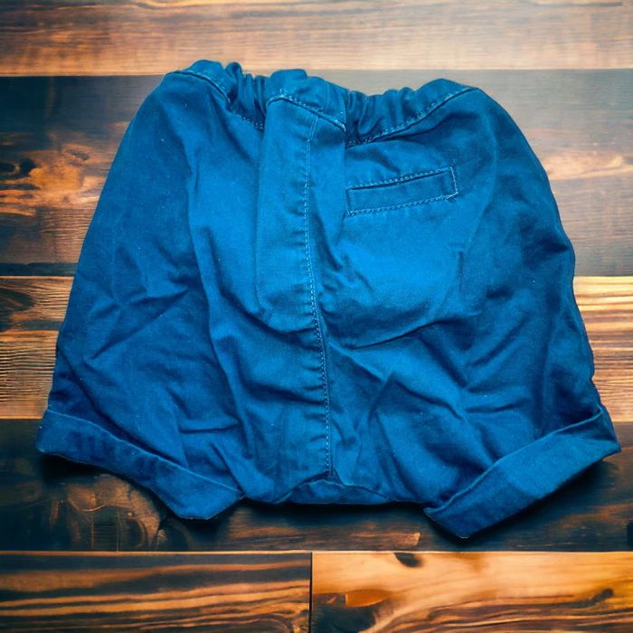 Lot 3 shorts TAO 6 mois TBE (13€) - photo numéro 5