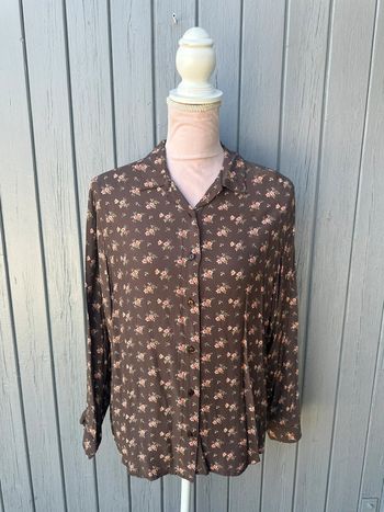 Chemise été manches longues légère fleurie marron