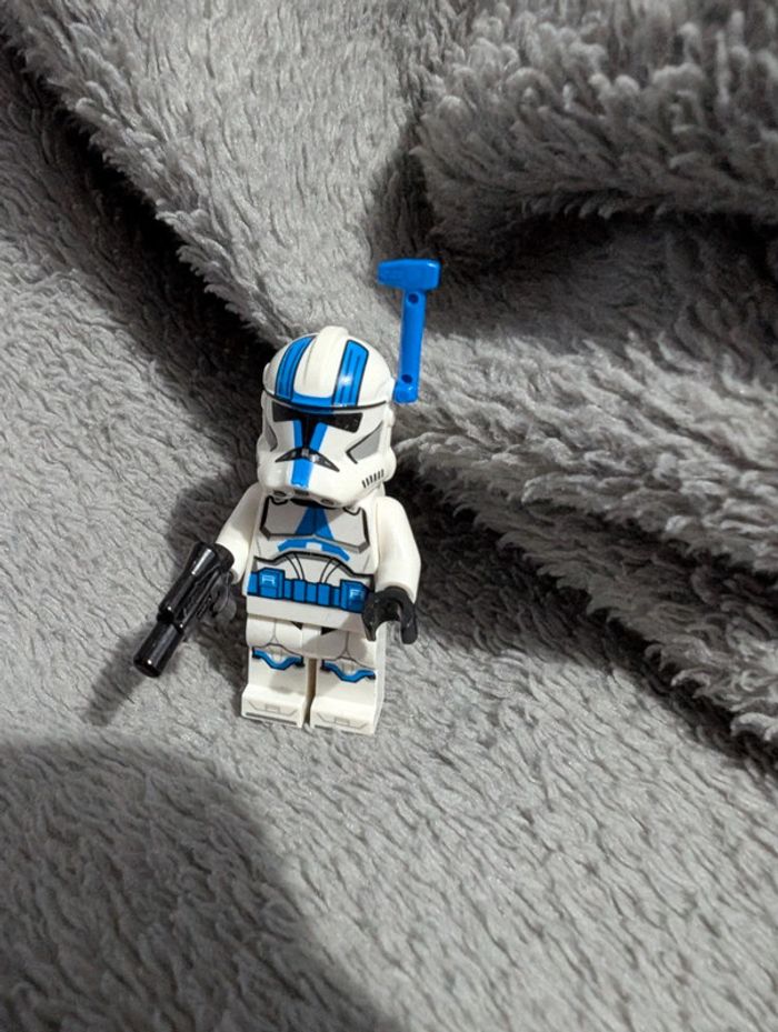 Lego stormtrooper