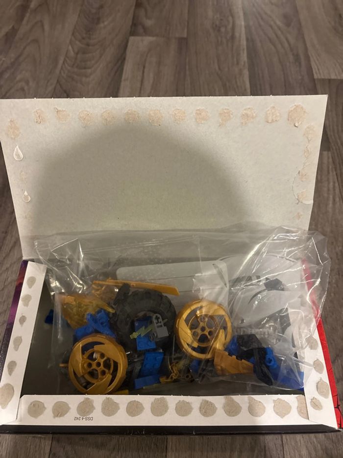 Lego Ninjago en vrac avec boites et pièces manquantes dans les deux boîtes. Les sachets sont ouverts - photo numéro 17