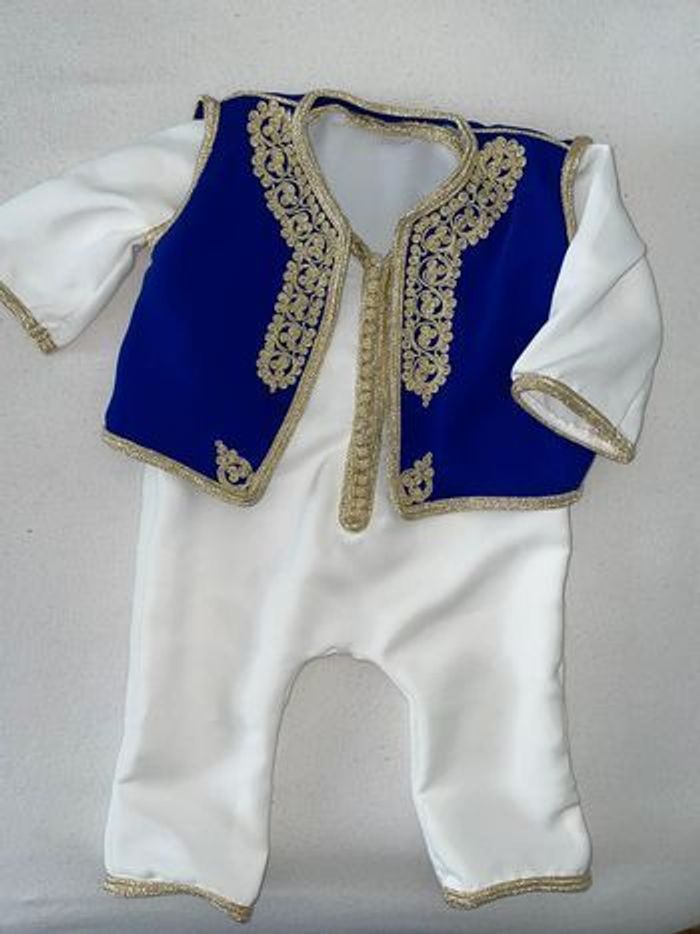 Tenue garçon 3/6 mois - photo numéro 2