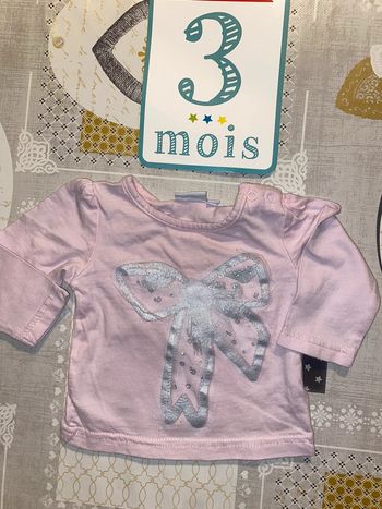 T shirt rose