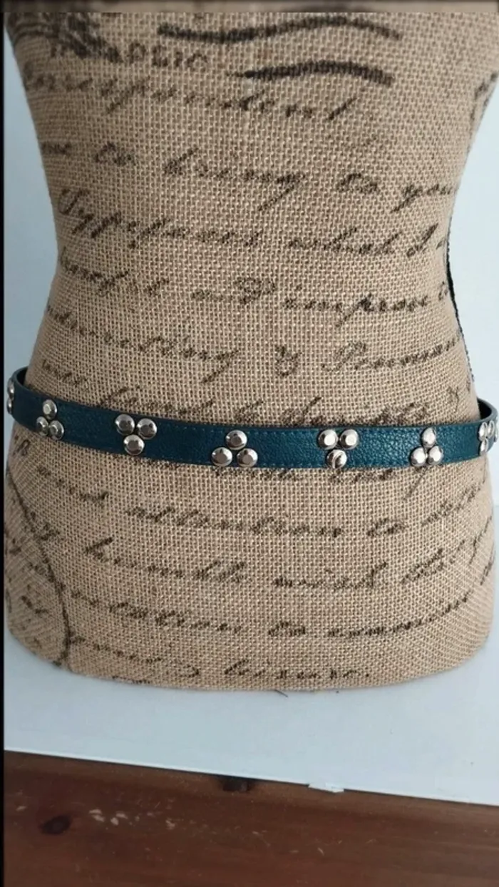 Ceinture bleu canard ronds doré 90 cm - photo numéro 7