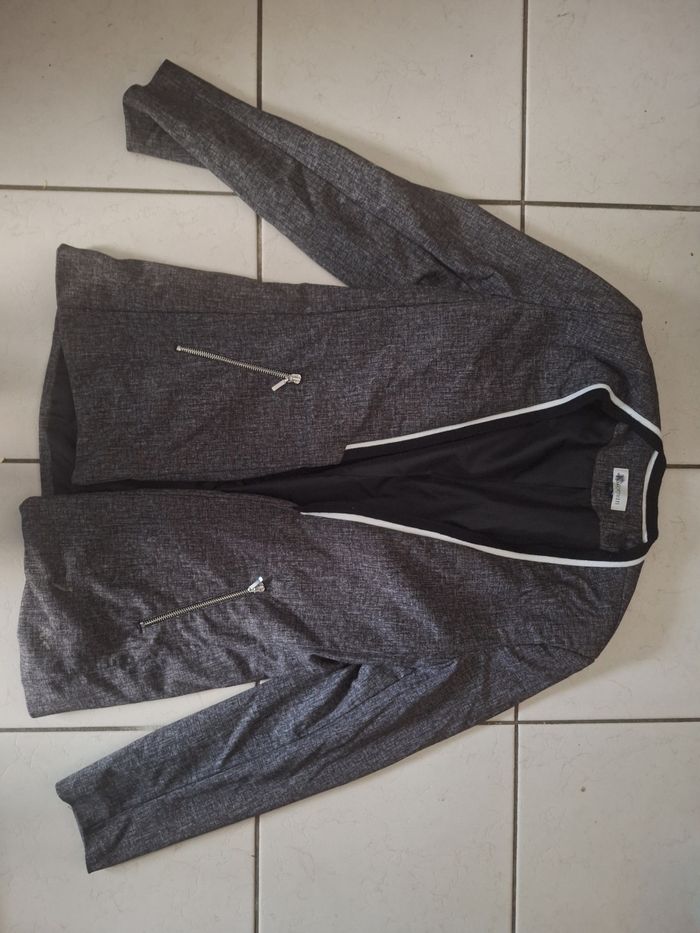Veste femme  taille 40 - photo numéro 2