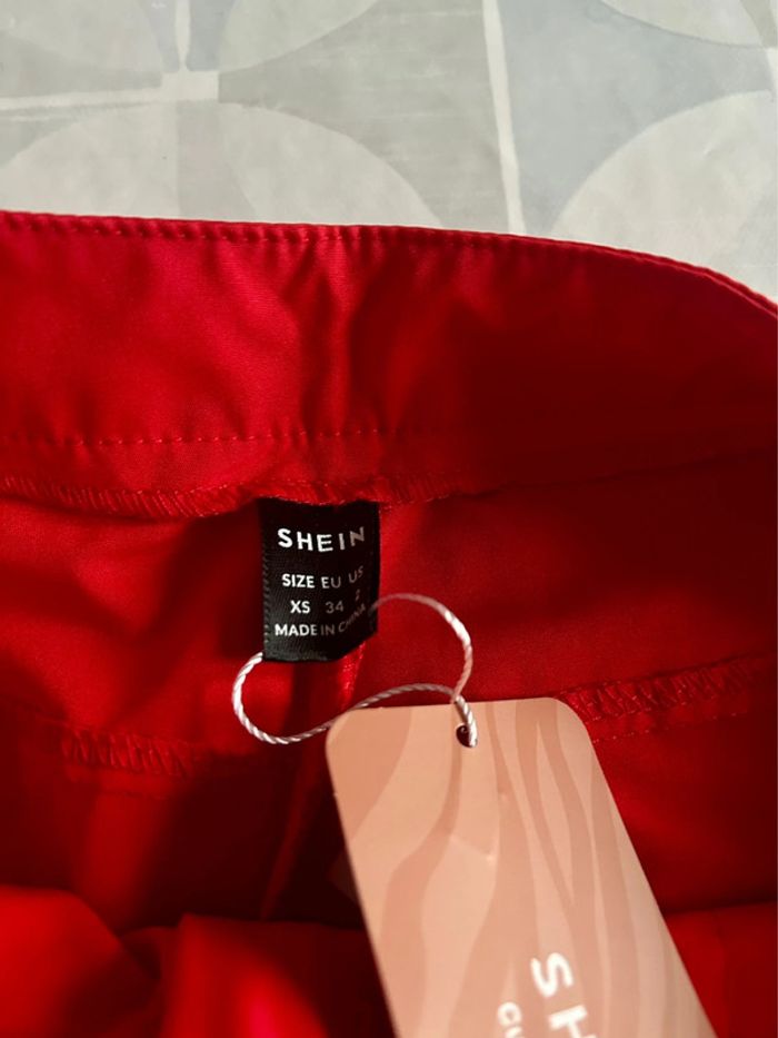 Pantalon cargo femme rouge 34 / XS - Shein - Neuf avec étiquette - photo numéro 3