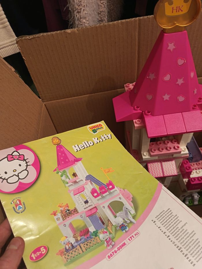 Château Hello Kitty - photo numéro 2