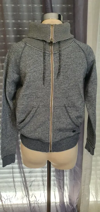 Veste ripcurl comme neuve XS
