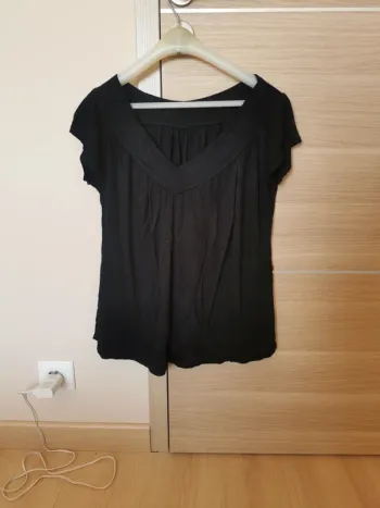 Tee-shirt noir taille M