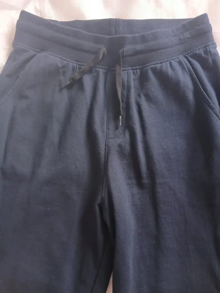 Lot de 2 joggings neufs XS /14 ANS - photo numéro 2