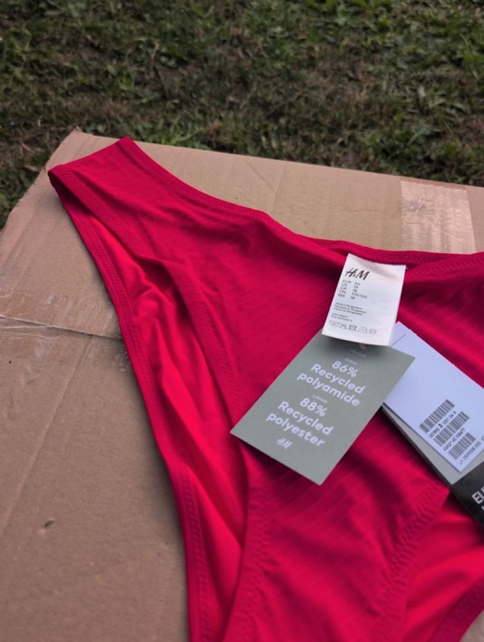 Maillot de bain rouge taille 50 - photo numéro 4