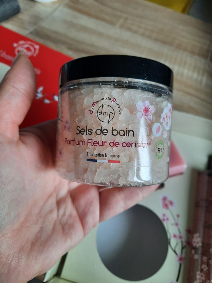 Coffret cosmétiques cadeau fête des mères - photo numéro 4