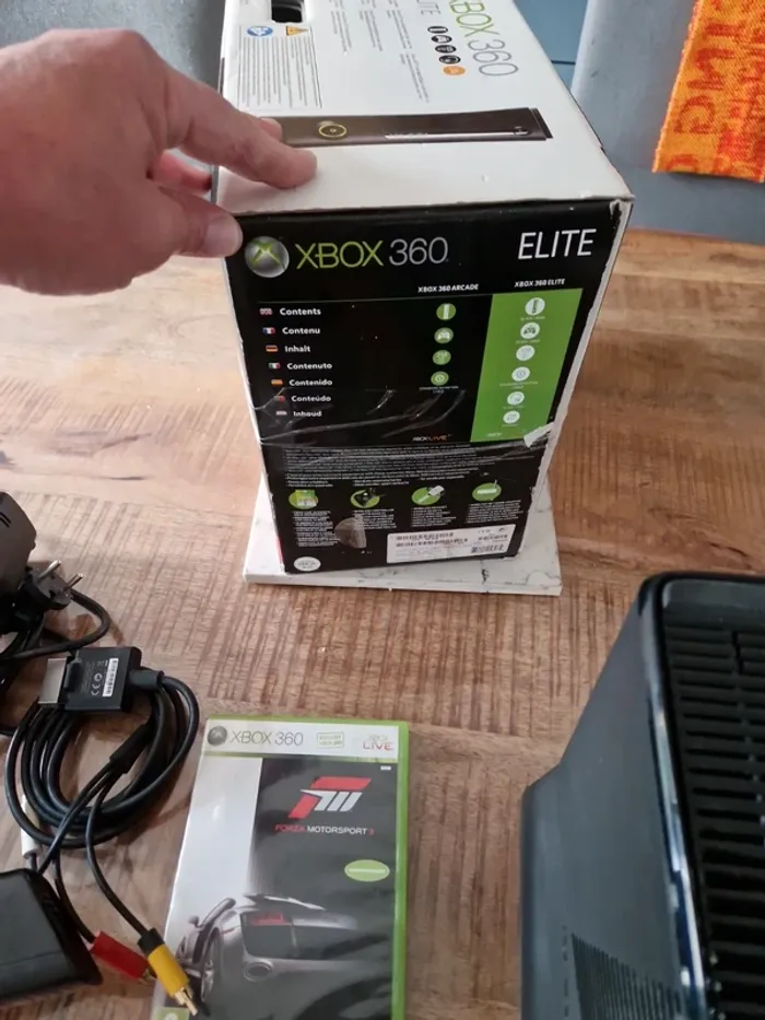 Console xbox 360 édition forza 3 en boite - photo numéro 8