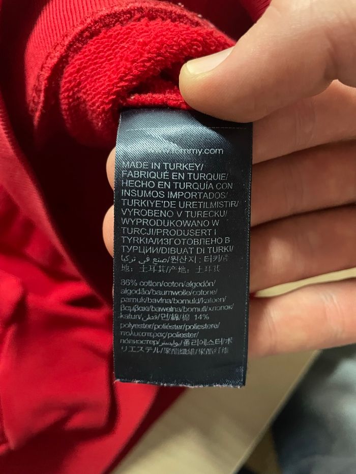 Sweat a capuche rouge - photo numéro 8