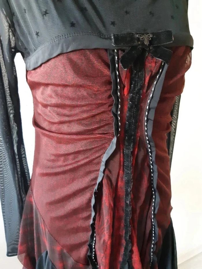 Magnifique robe LMV rouge et noire taille 40 - photo numéro 5