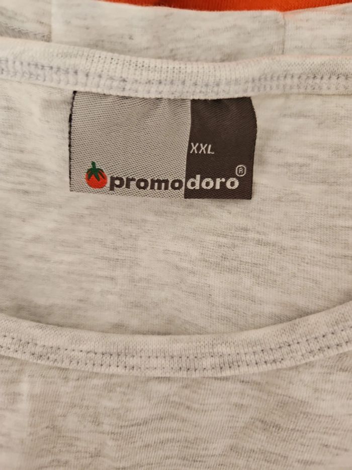 T-shirt - photo numéro 3