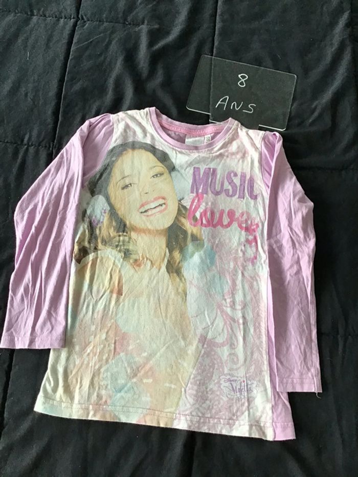TEE shirt