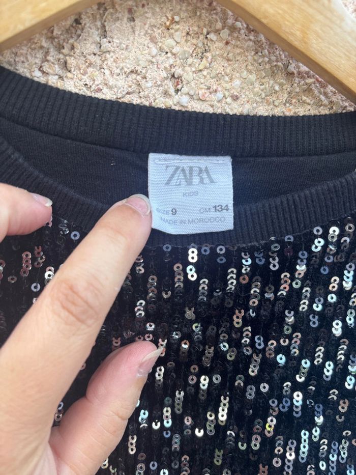 Pull à sequins noirs / argenté Zara 9 ans - photo numéro 3