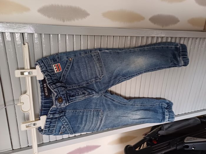 4 pantalons garçons Taille 3 ans - photo numéro 4
