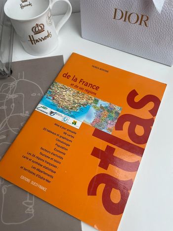 Livre - atlas de la France et de ses régions