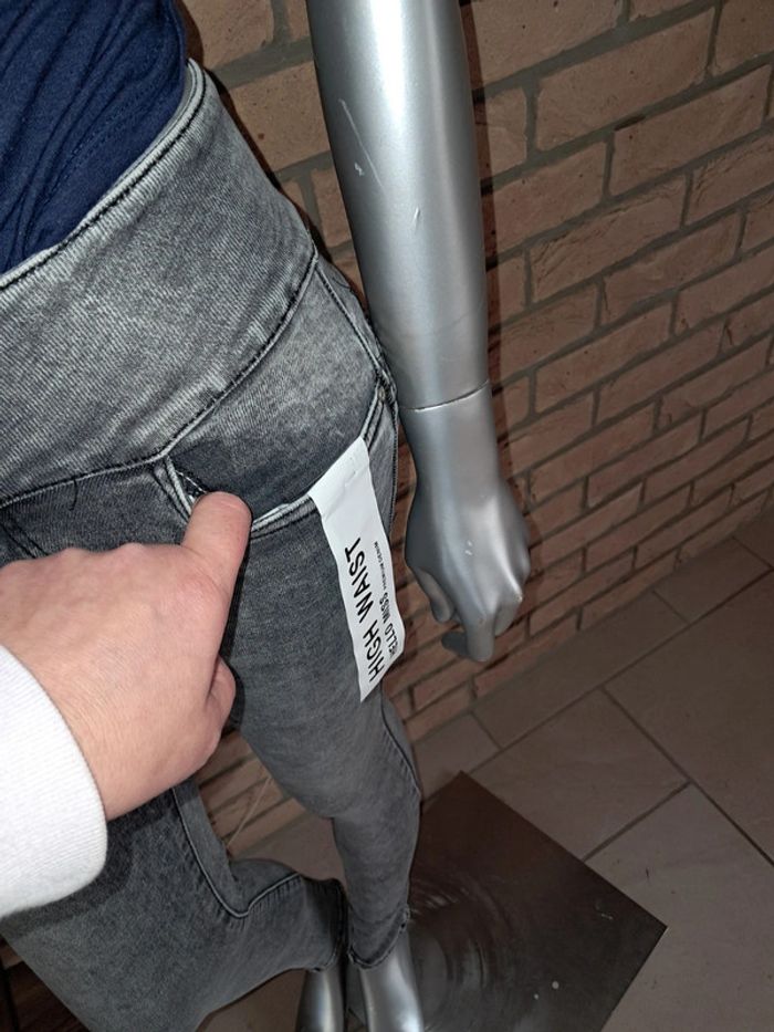 Jeans taille 34 - photo numéro 6