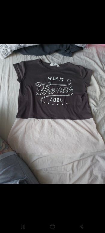 Tshirt taille 146/152cm 11/12ans h&m