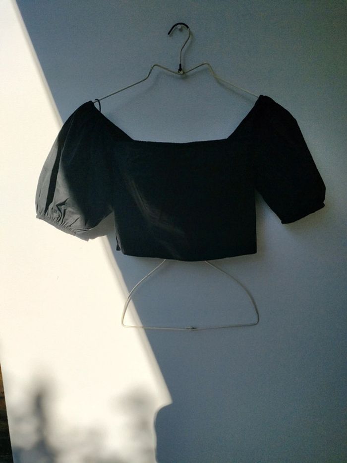 petit haut blouse crop top noir divided H&M S - photo numéro 5