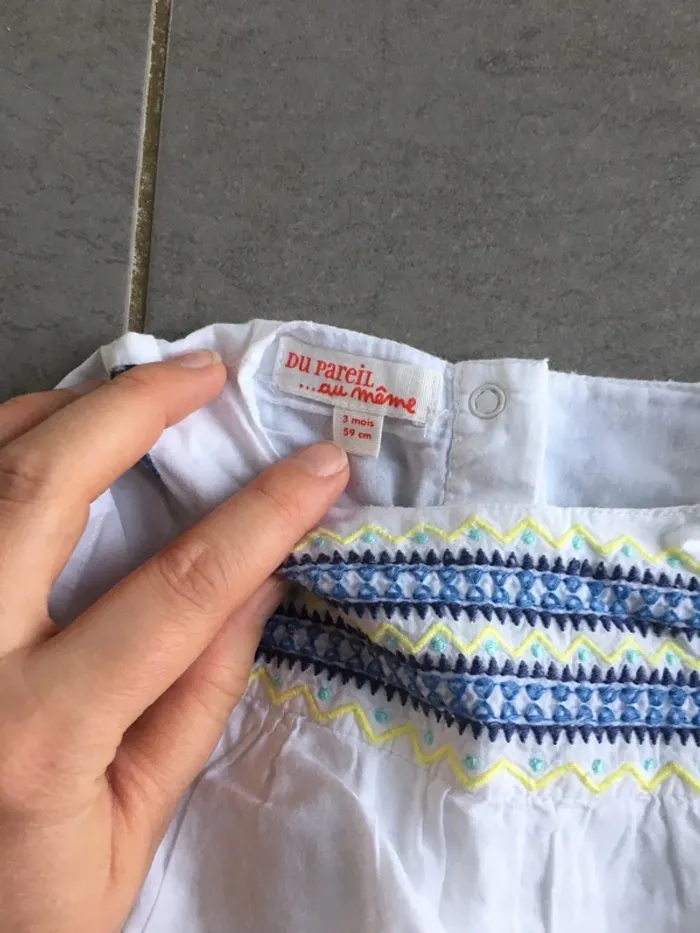 Lot 3 robes d’été 3 mois - photo numéro 3