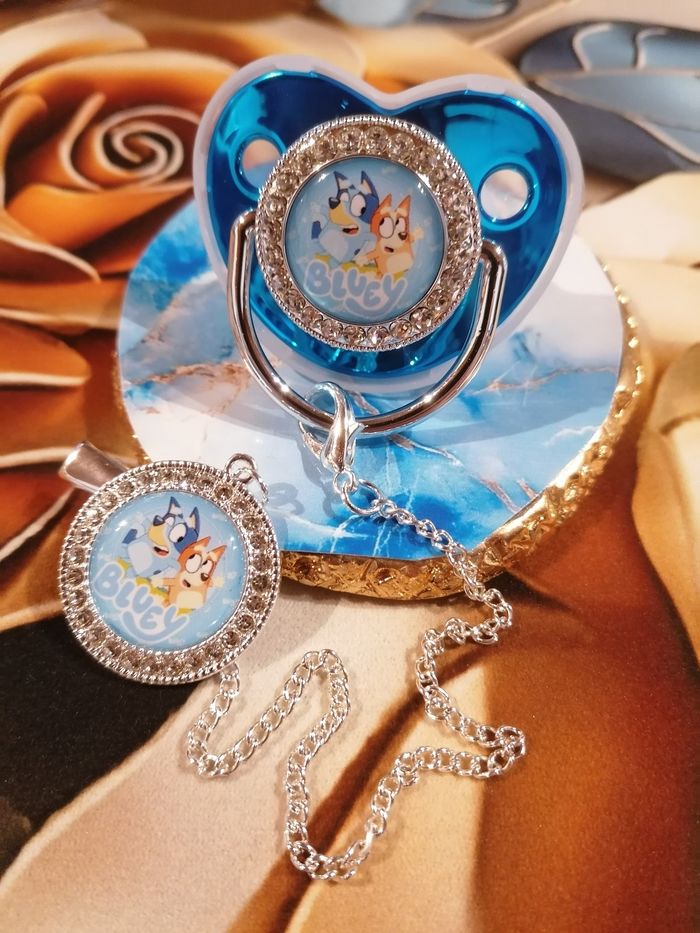 Tétine bleu Bluey Disney