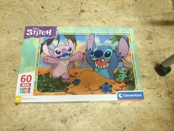 Puzzle Stitch